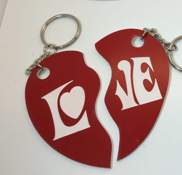 IMG 7285 scaled e1672425645642 'I Love U' keychain