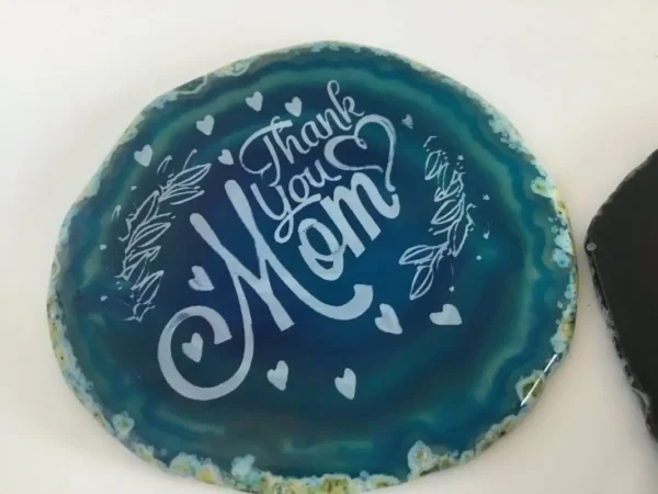 Stone of Stories: Personalized Engraving on Unique Agate Slices – Your Message on Nature's Canvas!